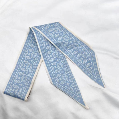 🧣 Women's Letters Print Tote Bag Silk Scarf – Perfect Match for Your Stylish Look!