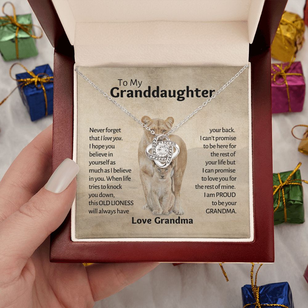 [ALMOST SOLD OUT] My Granddaughter - Old Lioness - Love Knot - 2