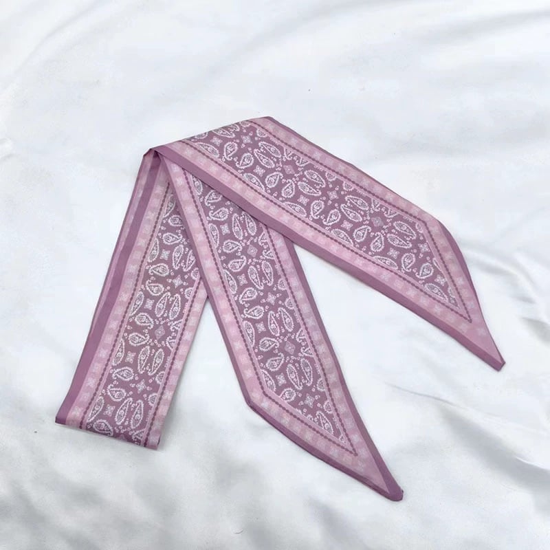 🧣 Women's Letters Print Tote Bag Silk Scarf – Perfect Match for Your Stylish Look!